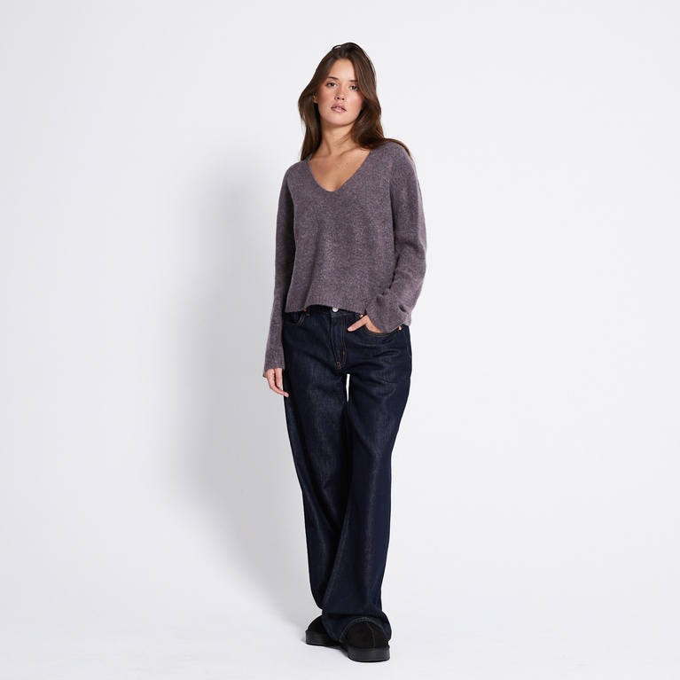 V-neck knit sweater "Keira"